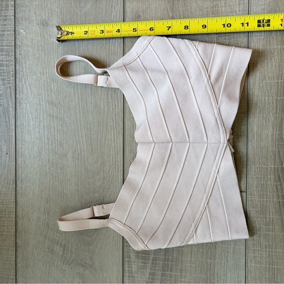 Aritzia BABATON Cream Bandage Cropped Tank - Picture 4 of 5